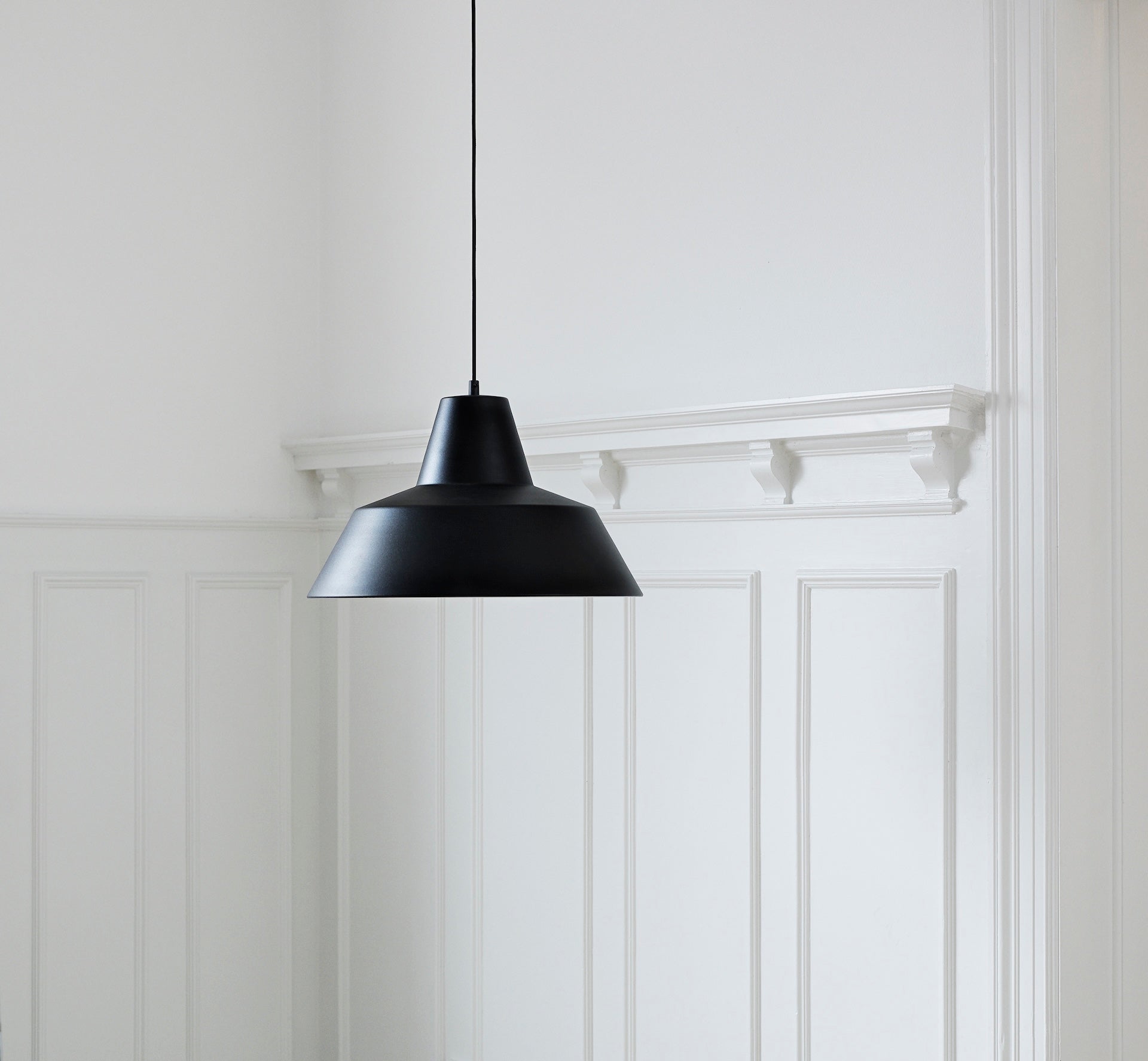 WORKSHOP LAMP Matte Black